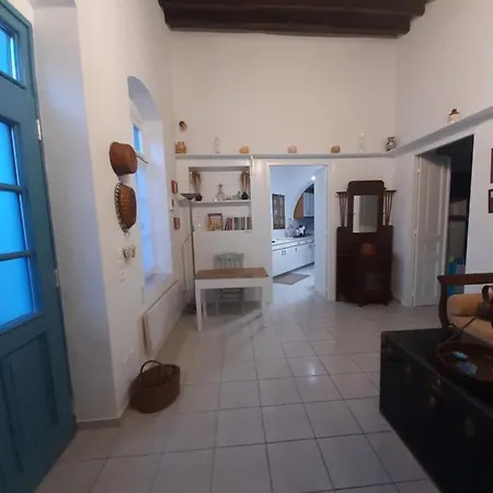 Kafenes House αναπαλαιώμενο παραδοσιακό σπίτι Σπίτι διακοπών Αρτεμώνας